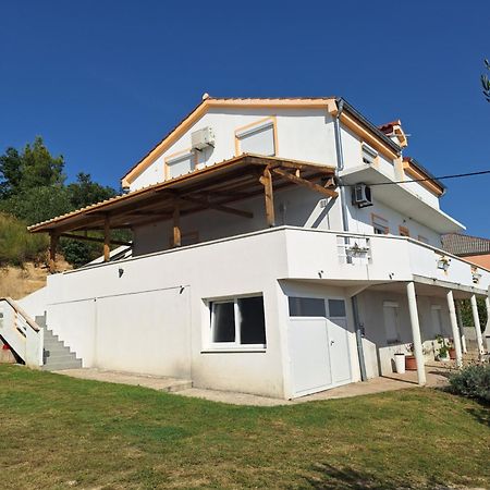 Family Paradise Ražanac Exterior foto